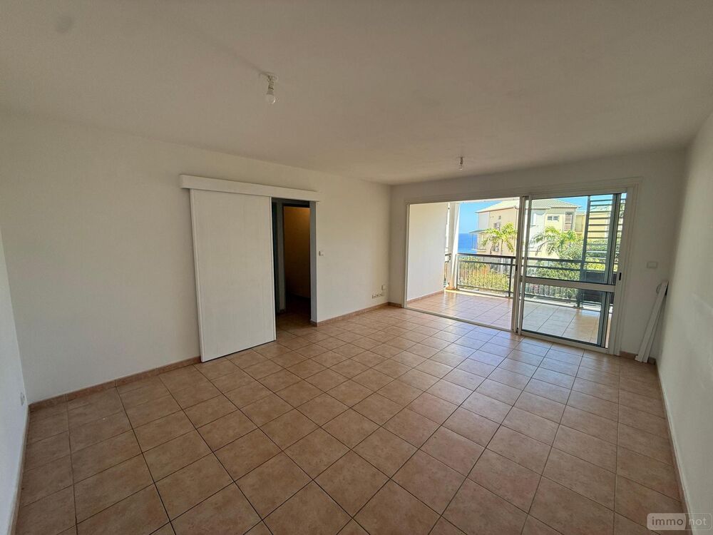 vente Appartement - 3 pièce(s) - 61 m² Saint-Gilles Les Bains (97434)