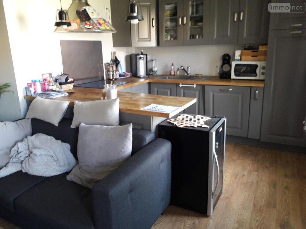 location Appartement - 3 pièce(s) - 68 m² Saint-Amour (39160)