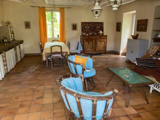  Maison  vendre 10 pices 175 m