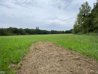  Terrain à vendre 1621779 m²