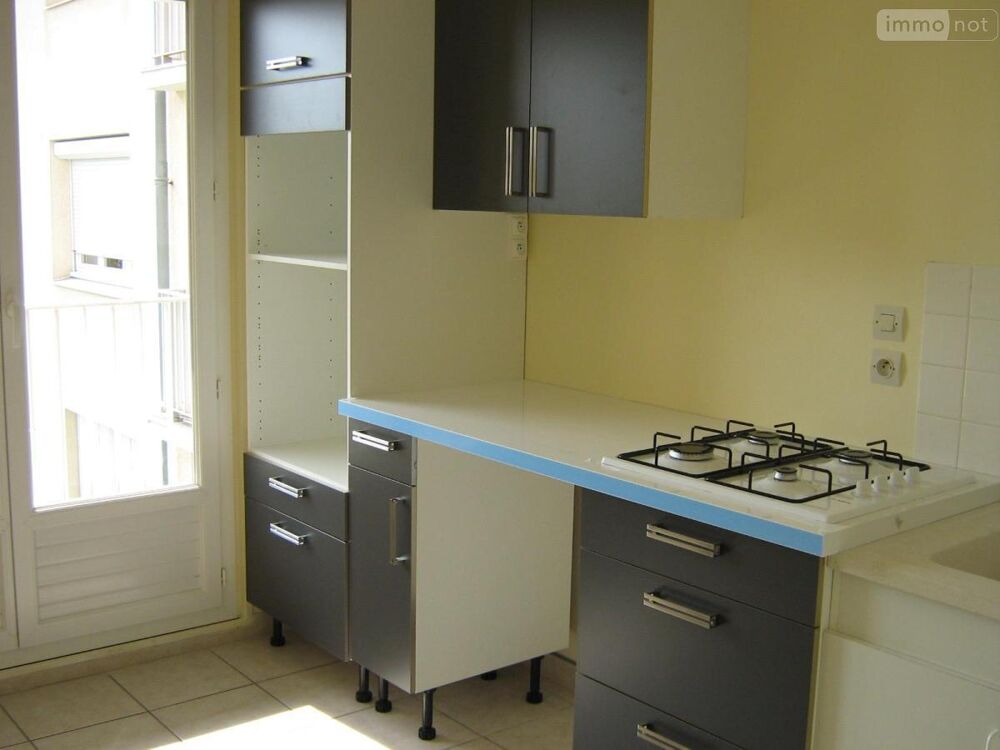 location Appartement - 3 pièce(s) - 69 m² Péronnas (01960)