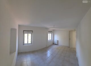  Immeuble à vendre 4 pièces 165 m²