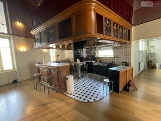  Appartement  vendre 5 pices 152 m