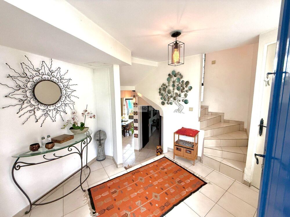 � vendre  Villa Saint-Pierre (97410)