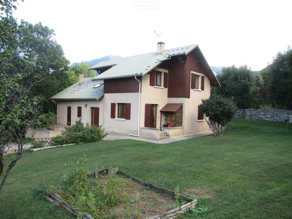 vente Maison - 6 pièce(s) - 188 m² Risoul (05600)