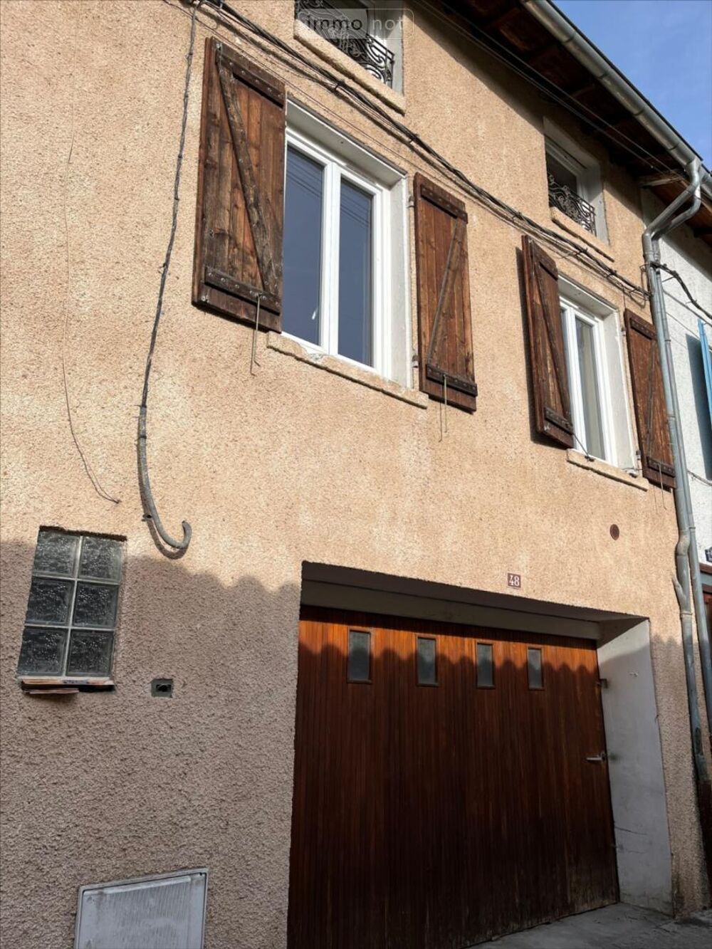 MAISON au coeur de Montluel composée au rez de chaussée ....