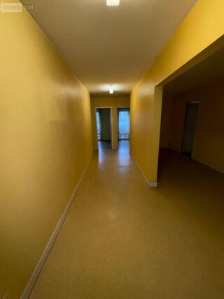  Immeuble  vendre 5 pices 98 m