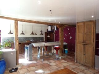  Propriété/château à vendre 12 pièces 595 m²