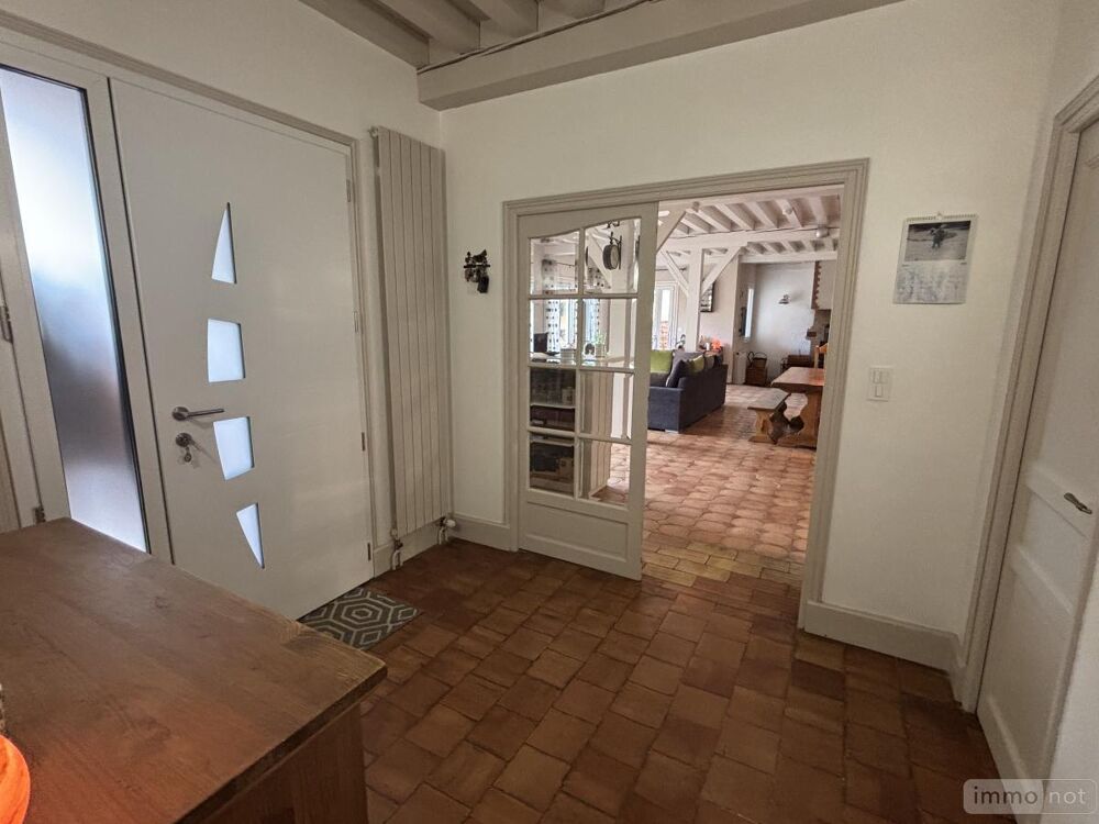 vente Maison - 9 pièce(s) - 332 m² Toussieux (01600)