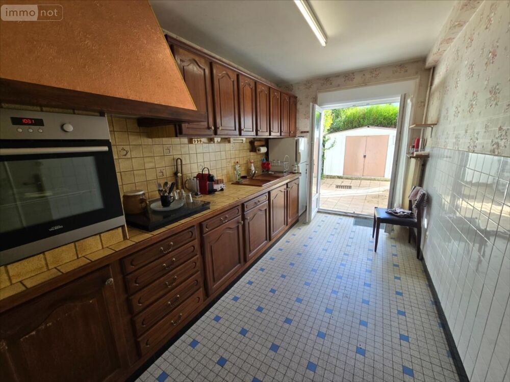 vente Maison - 6 pièce(s) - 120 m² Poitiers (86000)