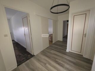  Appartement � vendre 4 pi�ces 99 m�