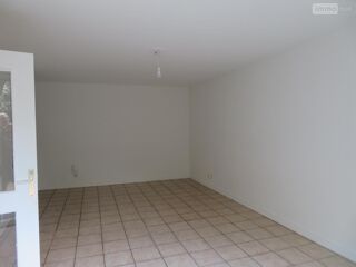  Appartement à louer 2 pièces 49 m²