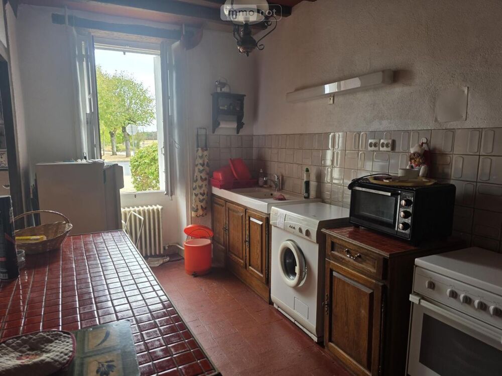 vente Maison - 8 pièce(s) - 202 m² Saint-Pierre-de-Jards (36260)