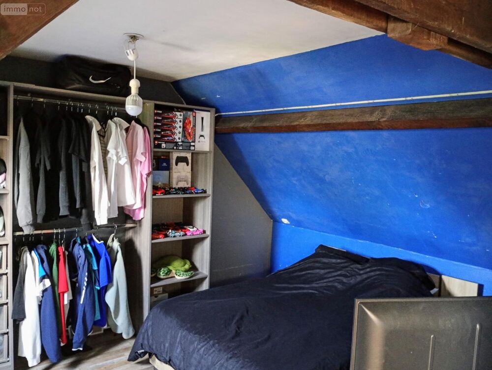 À VENDRE - Maison de 132 m² - 5 chambres - Terrain de 47....