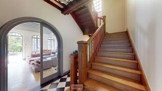  Maison à vendre 15 + pièces 764 m²