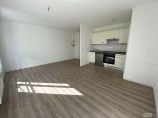  Appartement à louer 1 pièce 35 m²