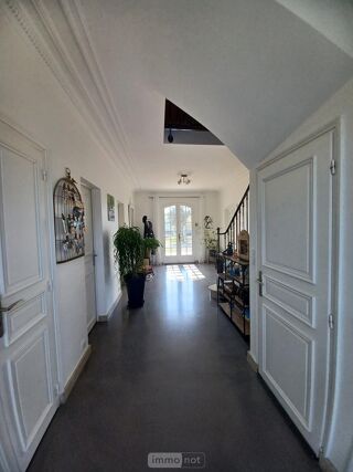  Maison � vendre 9 pi�ces 299 m�