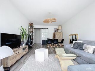  Immeuble  vendre 3 pices 65 m