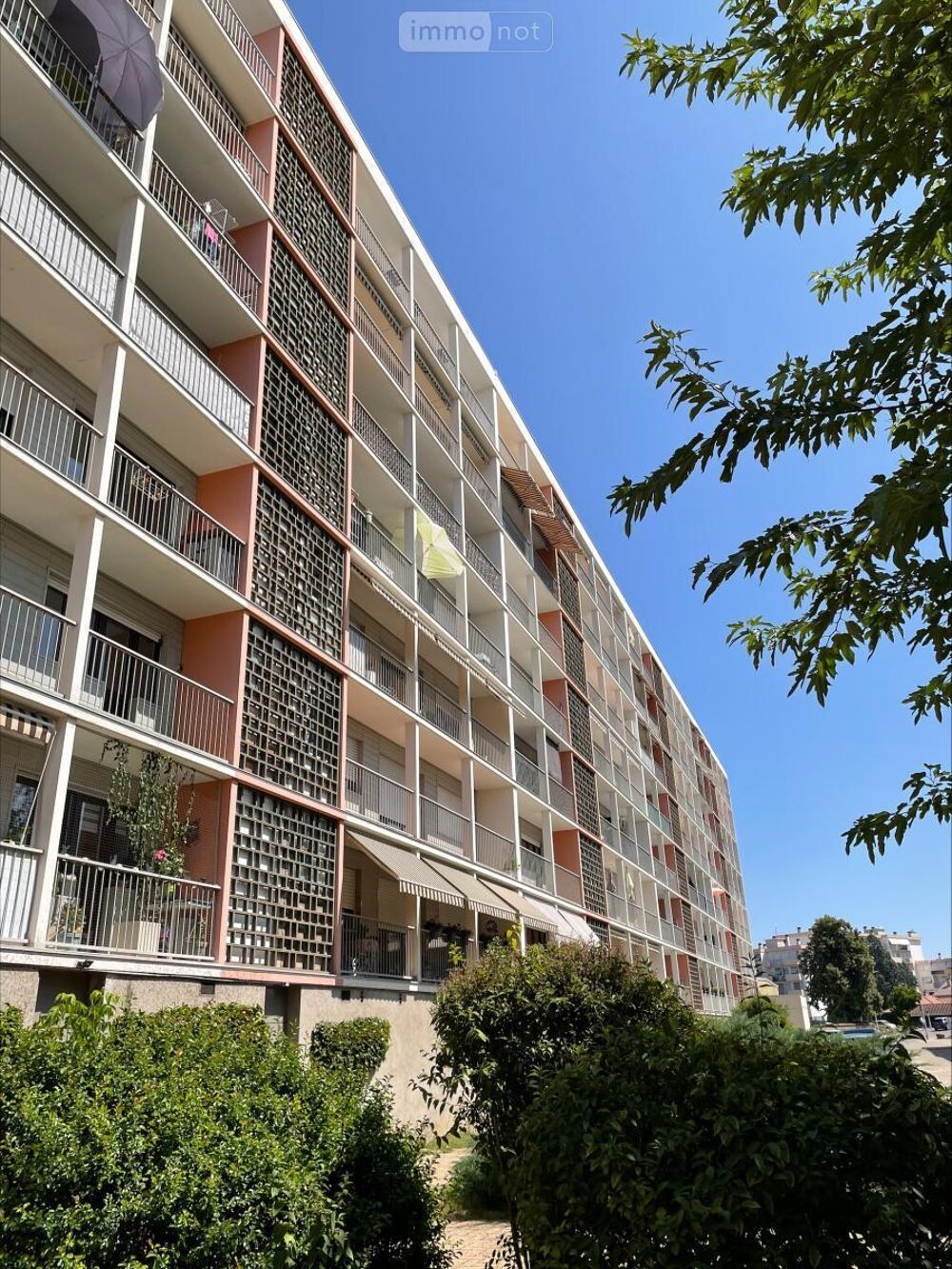 EXCLUSIVITE PROX. immédiate du centre ville et d....