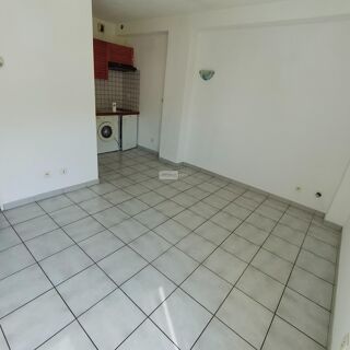  Immeuble � vendre 2 pi�ces 31 m�