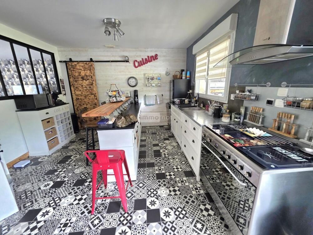 vente Maison - 5 pièce(s) - 151 m² Saint-Loup (41320)