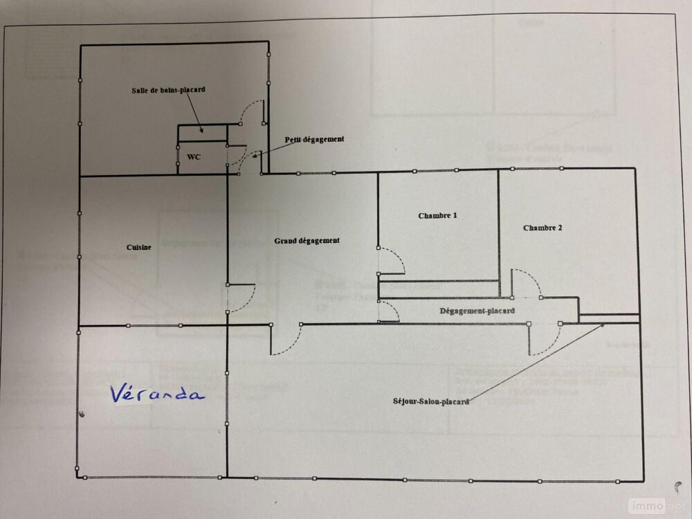 VILLEDIEU SUR INDRE (36320) - Ensemble immobilier compos....