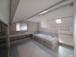  Maison � vendre 4 pi�ces 171 m�