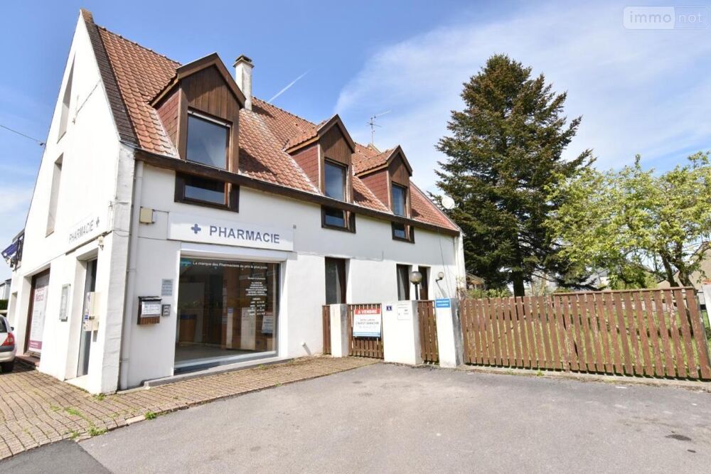 AXE LE TREPORT ABBEVILLE Ensemble immobilier constitué e....