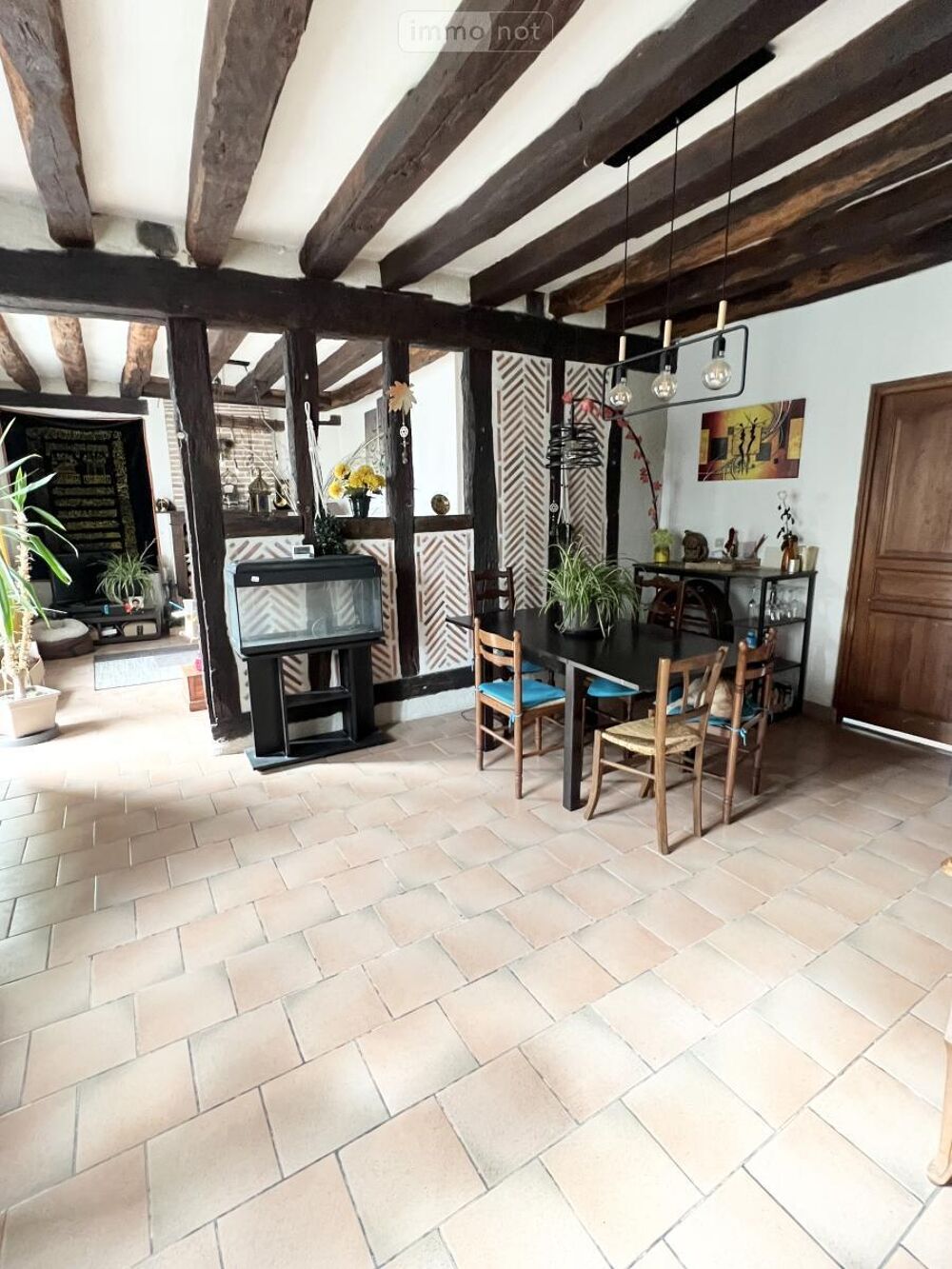 Maison situé dans un petit village à 15 min Nord-Ouest d....