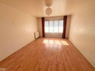  Immeuble � vendre 3 pi�ces 70 m�