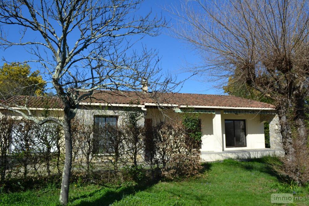 A vendre à Chauzon, Ardèche (07) - Une villa construite ....