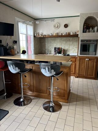  Maison  vendre 7 pices 186 m