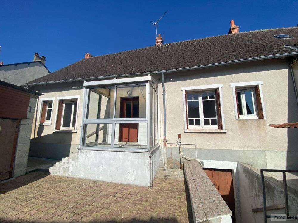 VILLEDIEU SUR INDRE (36320), une maison d''habitation d'....