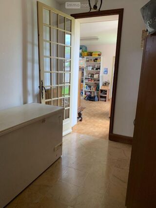  Maison  vendre 8 pices 233 m