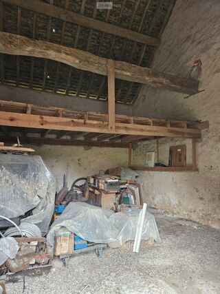  Remise / Grange  vendre 1 pice 30 m