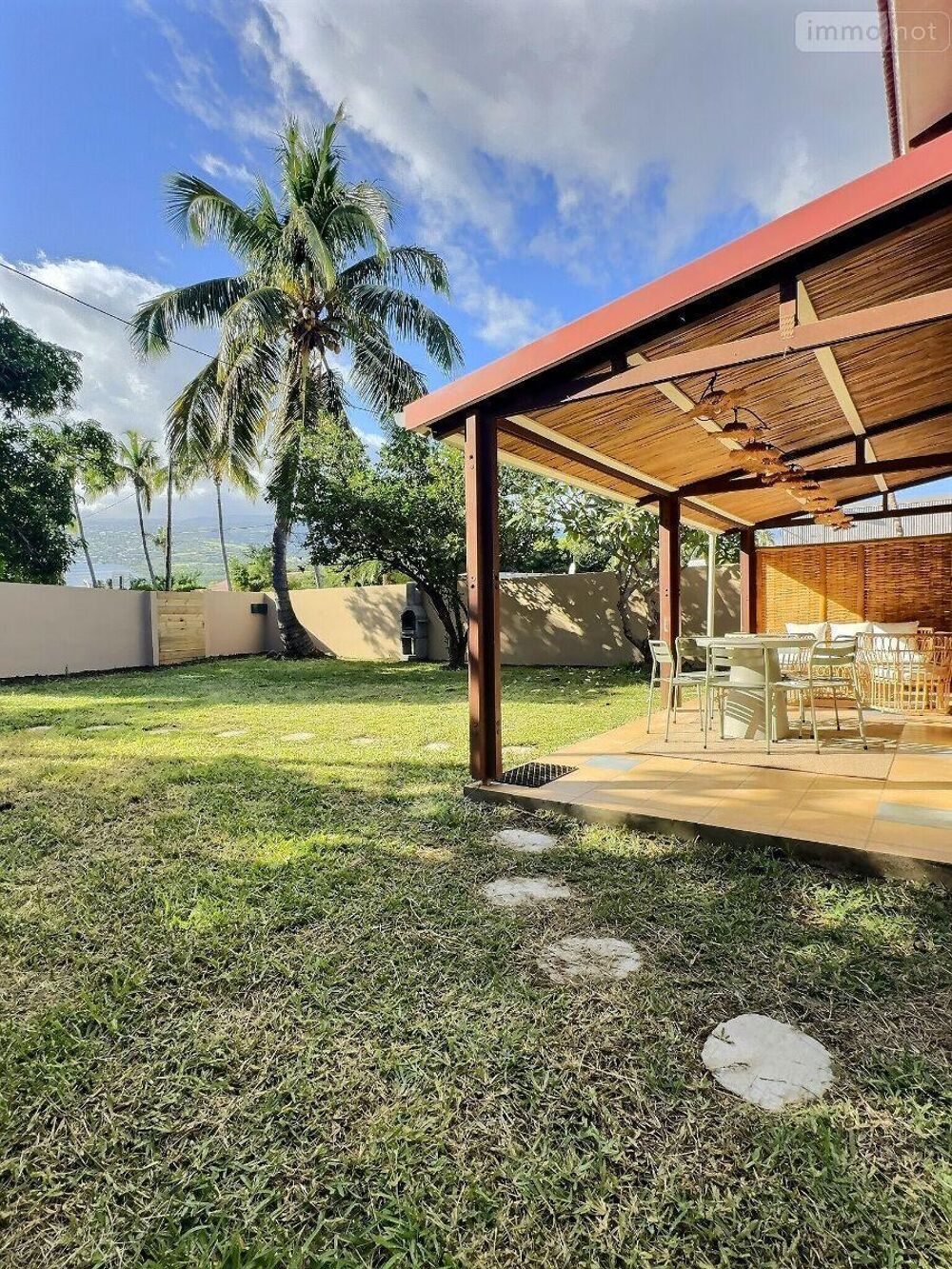 � vendre  Maison L' �tang-Sal� (97427)