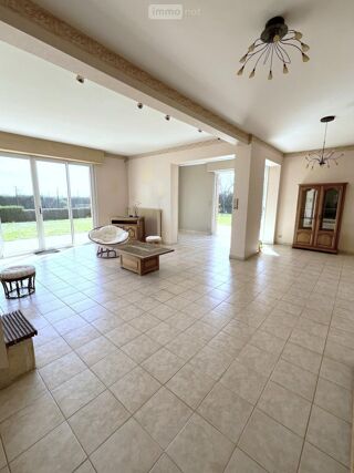  Maison � vendre 7 pi�ces 226 m�