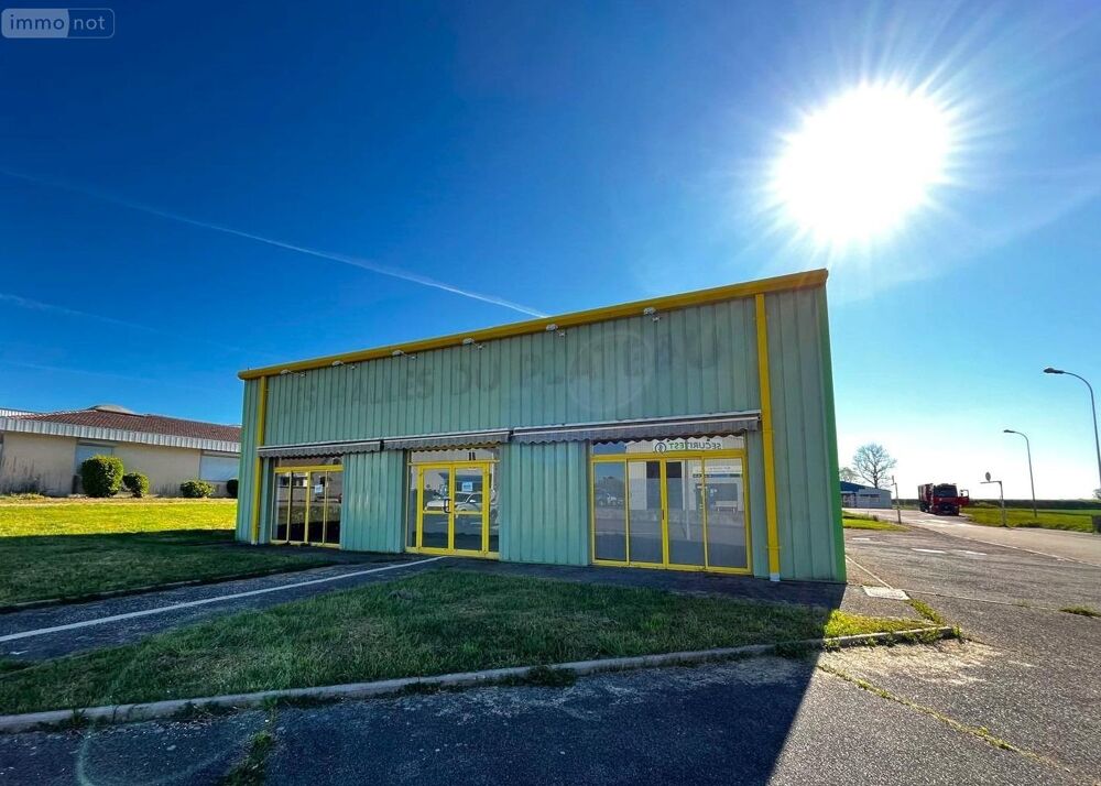   Vente / Local Commercial - 180 m² 