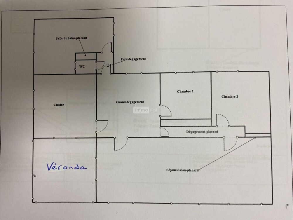VILLEDIEU SUR INDRE (36320) - Ensemble immobilier compos....