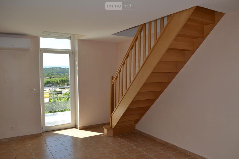 A vendre à Ruoms, Ardèche (07) - Un appartement de type ....
