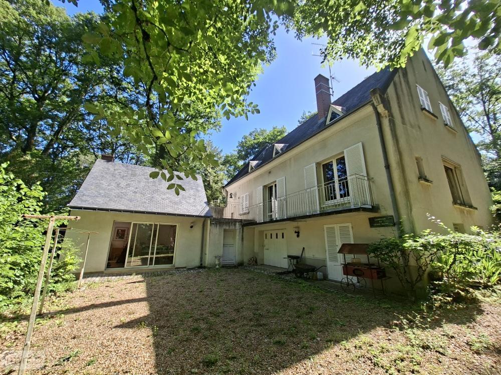 Maison 7 pièces 211 m² · à Joué-lès-Tours · 211 m² · 418 000 €