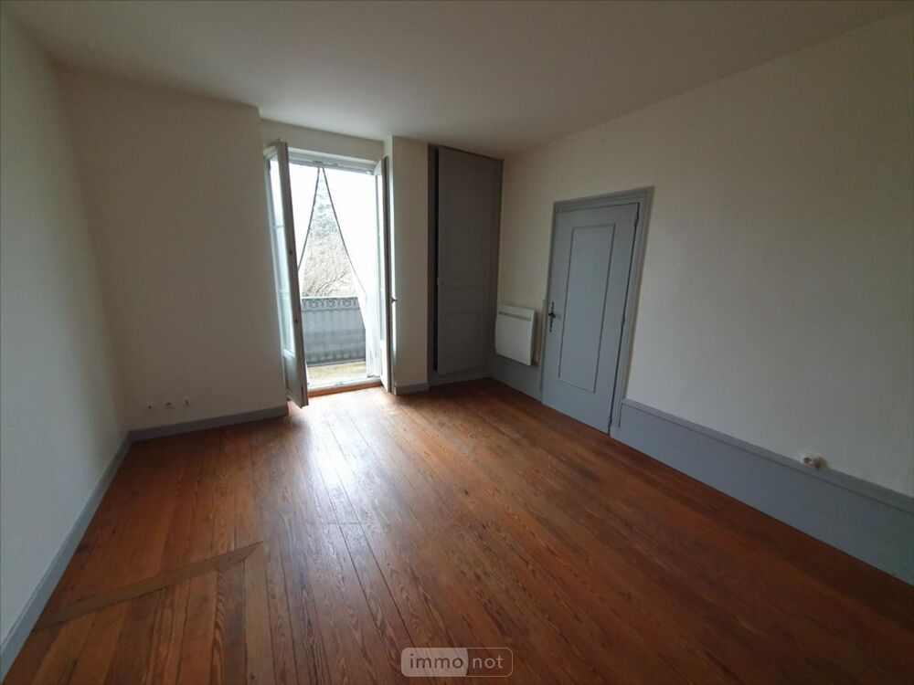 location Appartement - 2 pice(s) - 33 m Lagnieu (01150)
