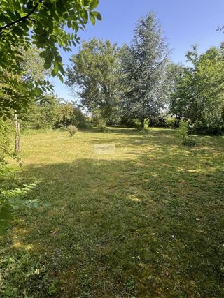  Terrain à vendre 1031 m²