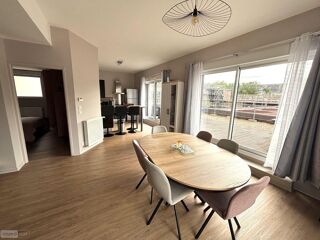  Immeuble à vendre 4 pièces 99 m²