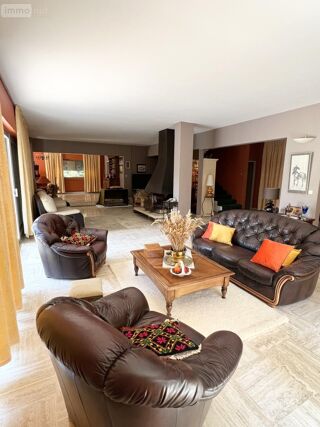  Maison � vendre 6 pi�ces 231 m�