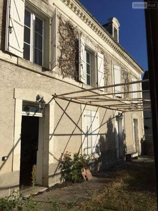  Immeuble à vendre 8 pièces 220 m²