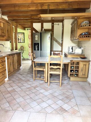  Maison � vendre 7 pi�ces 201 m�