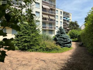  Appartement  vendre 4 pices 66 m