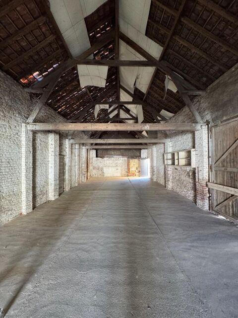   Vente / Entrepôt - 150 m² 