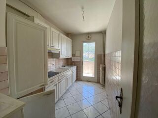  Immeuble � vendre 5 pi�ces 98 m�